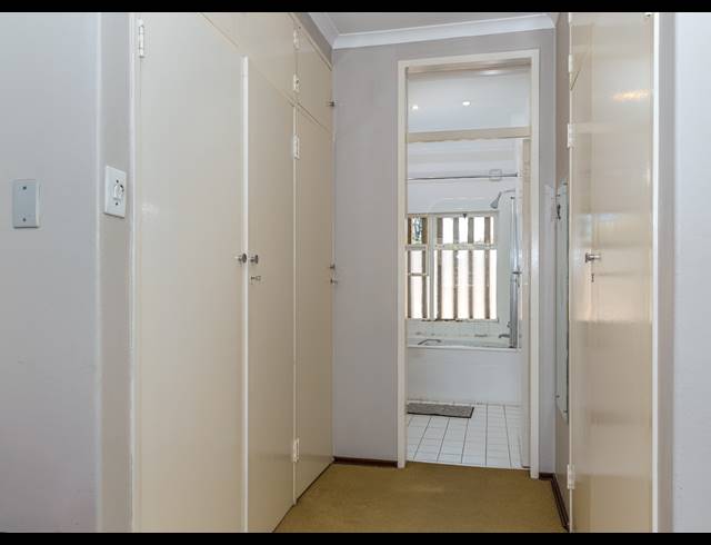 3 BEDROOM DUPLEX TO LET IN BORDEAUX